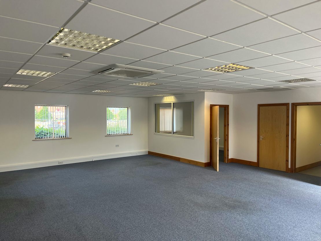 Unit 4 Clock Court, Campbell Way, Dinnington, S25 3QD