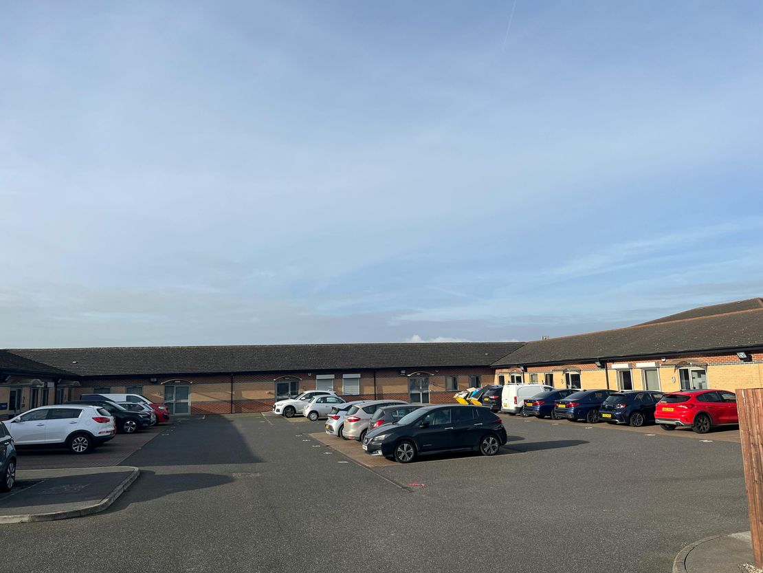 Unit 4 Clock Court, Campbell Way, Dinnington, S25 3QD