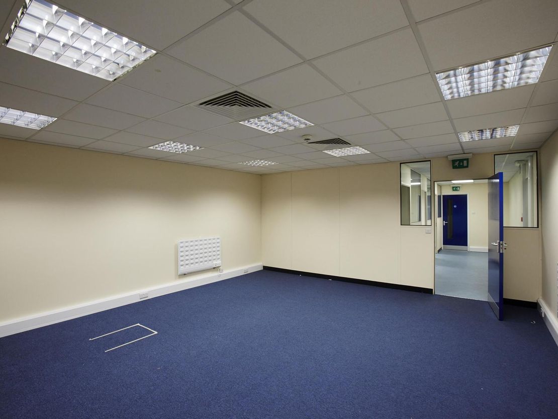 Meadow View Court, 199-215 Cardiff Road, Reading, RG1 8HT