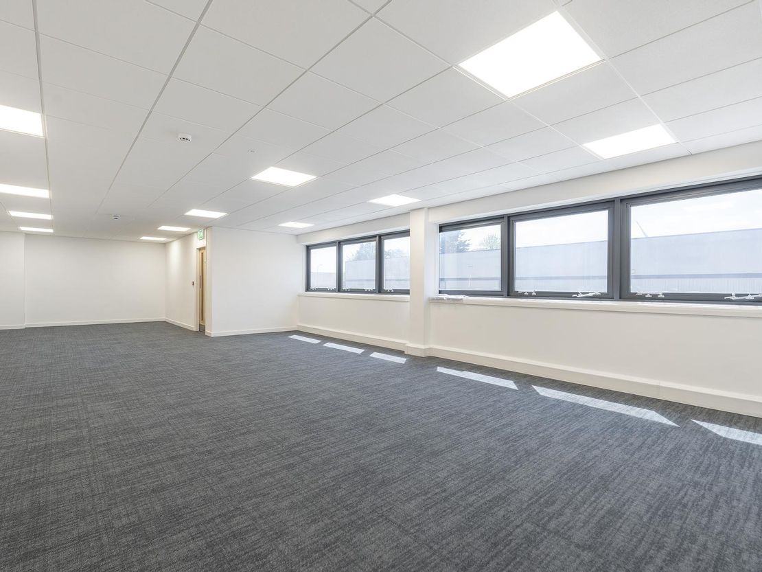 Unit B5, Worton Grange Industrial Estate, Reading, RG2 0TG