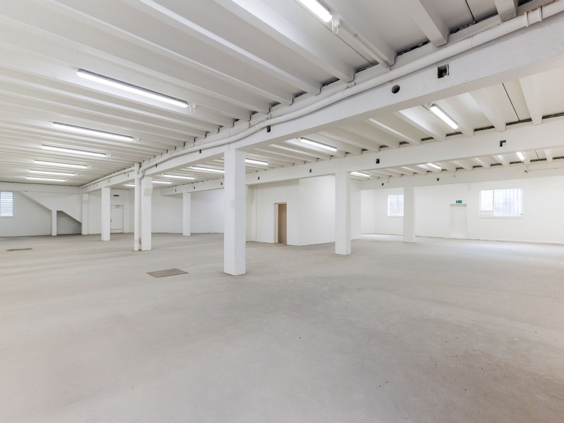 Unit 4 Menin Works, Mitcham