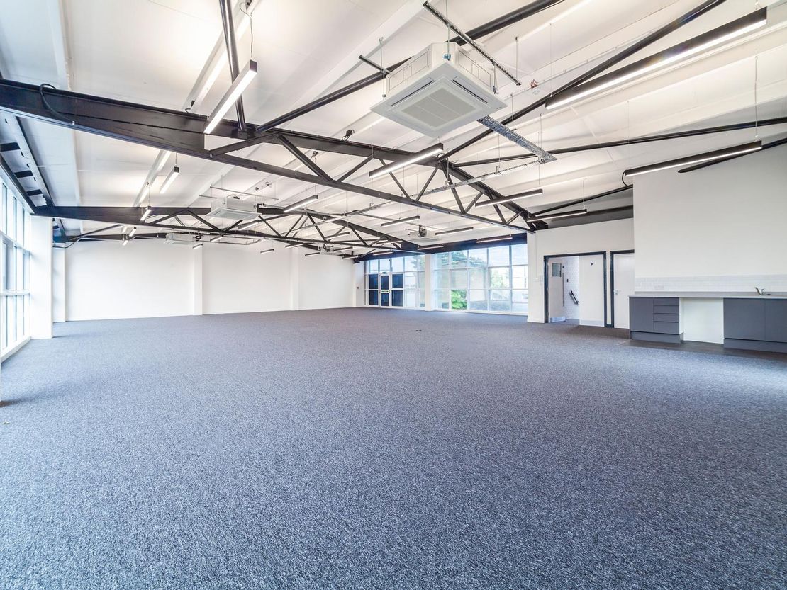 Oakcroft Business Park, Oakcroft Road, Chessington KT9 1RH