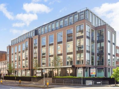 Property Image for 22 Worple Road, Wimbledon SW19 4DD