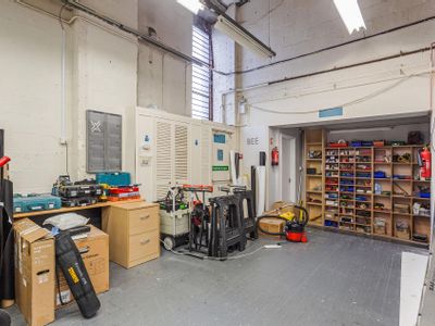Property Image for 25 Lydden Road, Earlsfield SW18 4LT