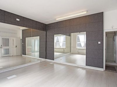 Property Image for 15 Harwood Road, Fulham SW6 4QP