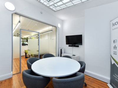 Property Image for First Floor, 11 St Peters Gate, Nottingham, Nottinghamshire, NG1 2JF