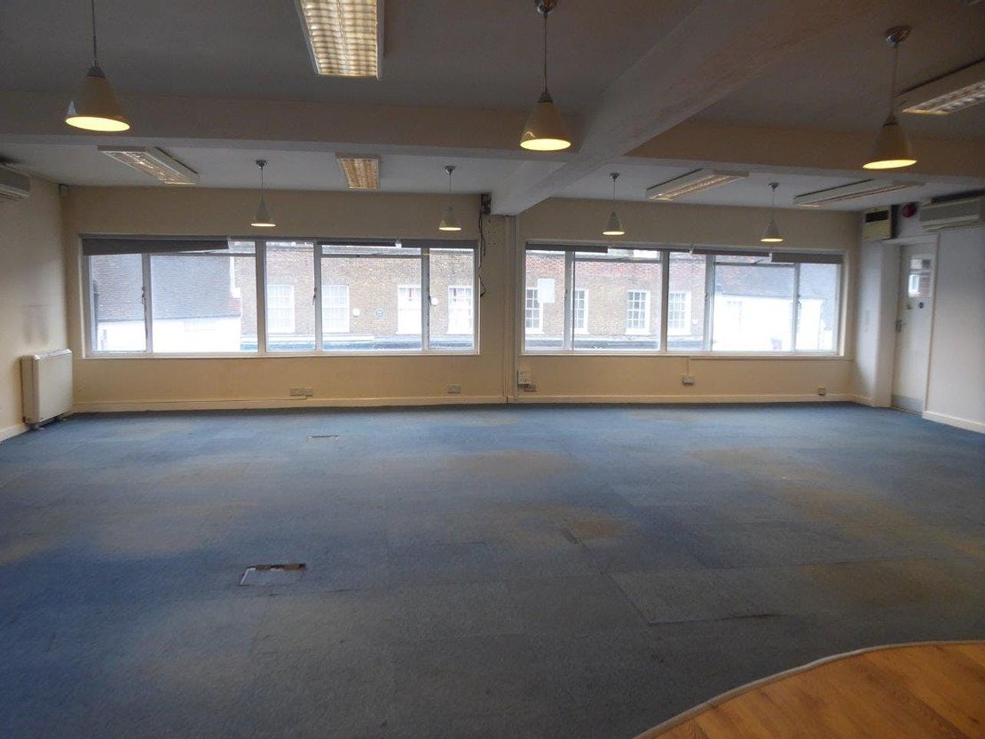 Crane Chambers, 58 High Street, Cranbrook, TN17 3DL