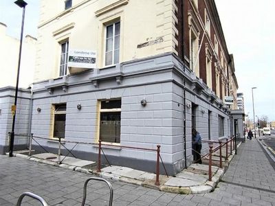 Property Image for Queens Terrace, Southampton