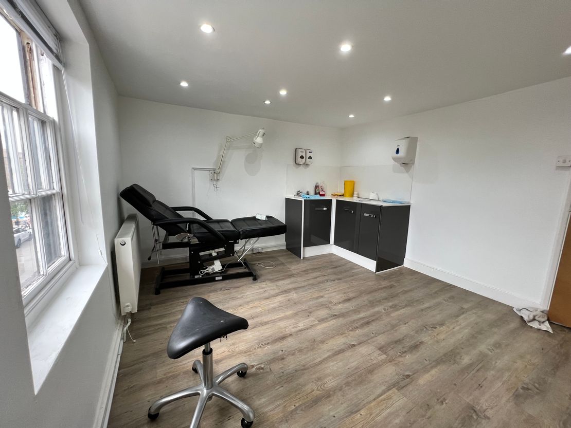 First & Second Floor, 119a Week Street, Maidstone, Kent, ME14 1RB