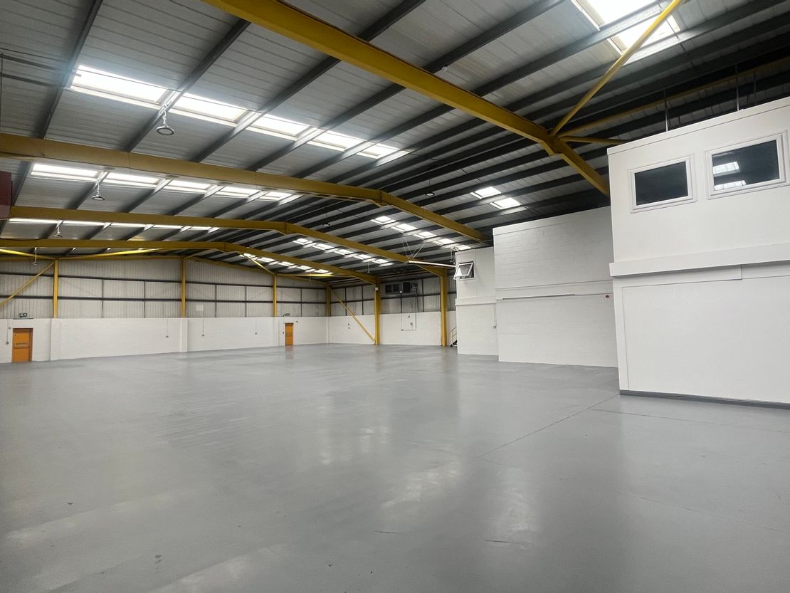 Unit 28, Bergen Way, Sutton Fields Industrial Estate, Hull, East Yorkshire, HU7 0YQ