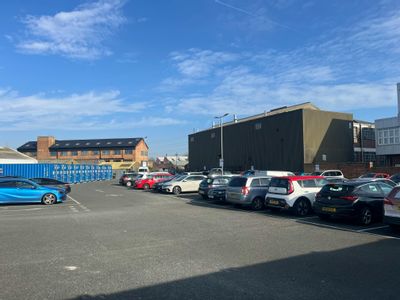 Property Image for Bizspace Wimbledon, Lombard Business Park, 8 Lombard Road, Wimbledon, SW19 3TZ