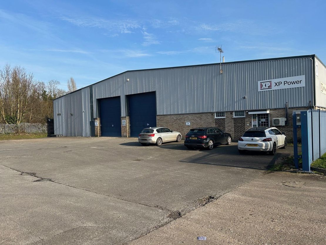 Unit B2 Deacon Way, Tilehurst, Reading, RG30 6AZ