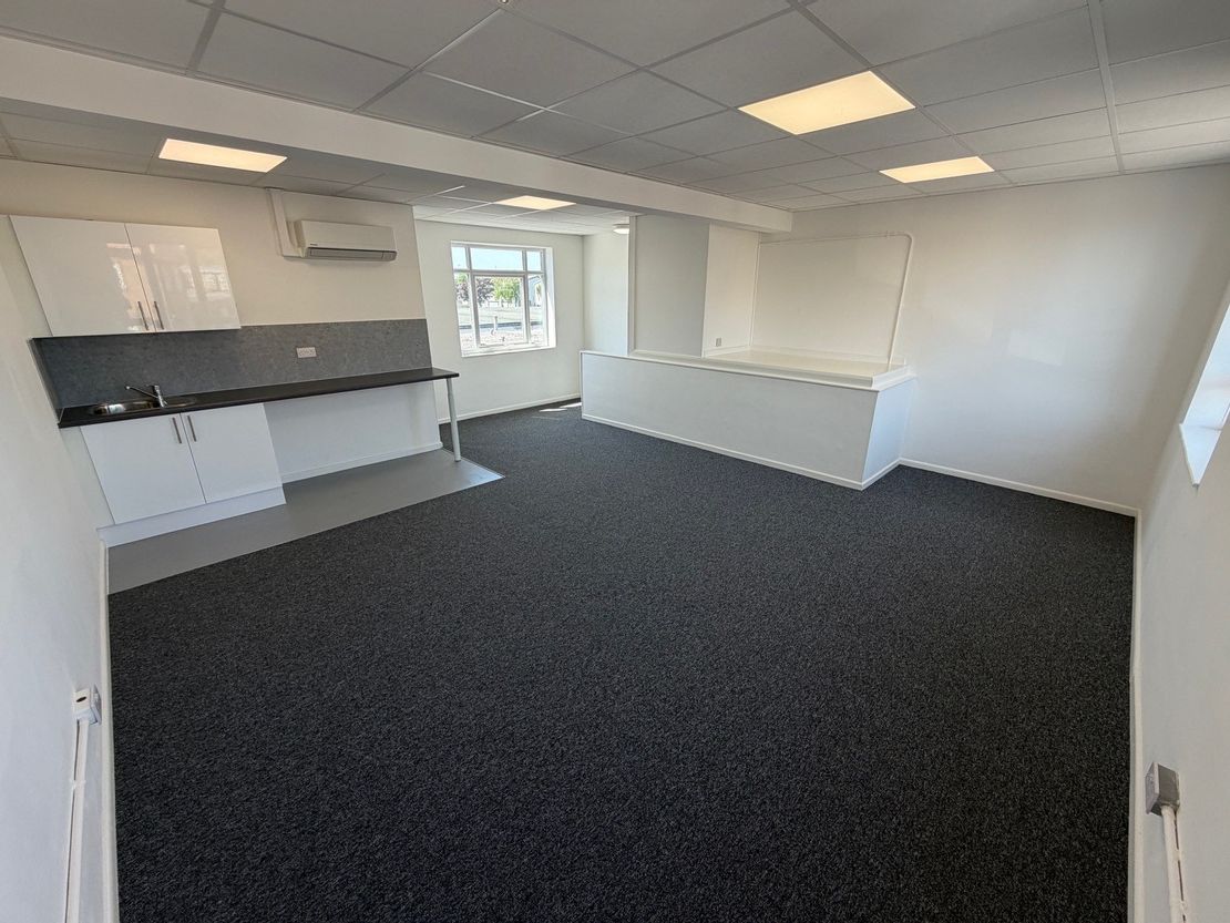 Unit 51 Milford Trading Estate, Milford Road, Reading, RG1 8LG