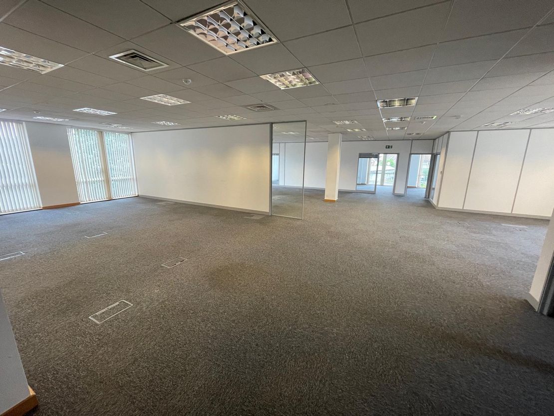 Part 1st Floor Theale Court, 11-13 High Street, Reading, RG7 5AH