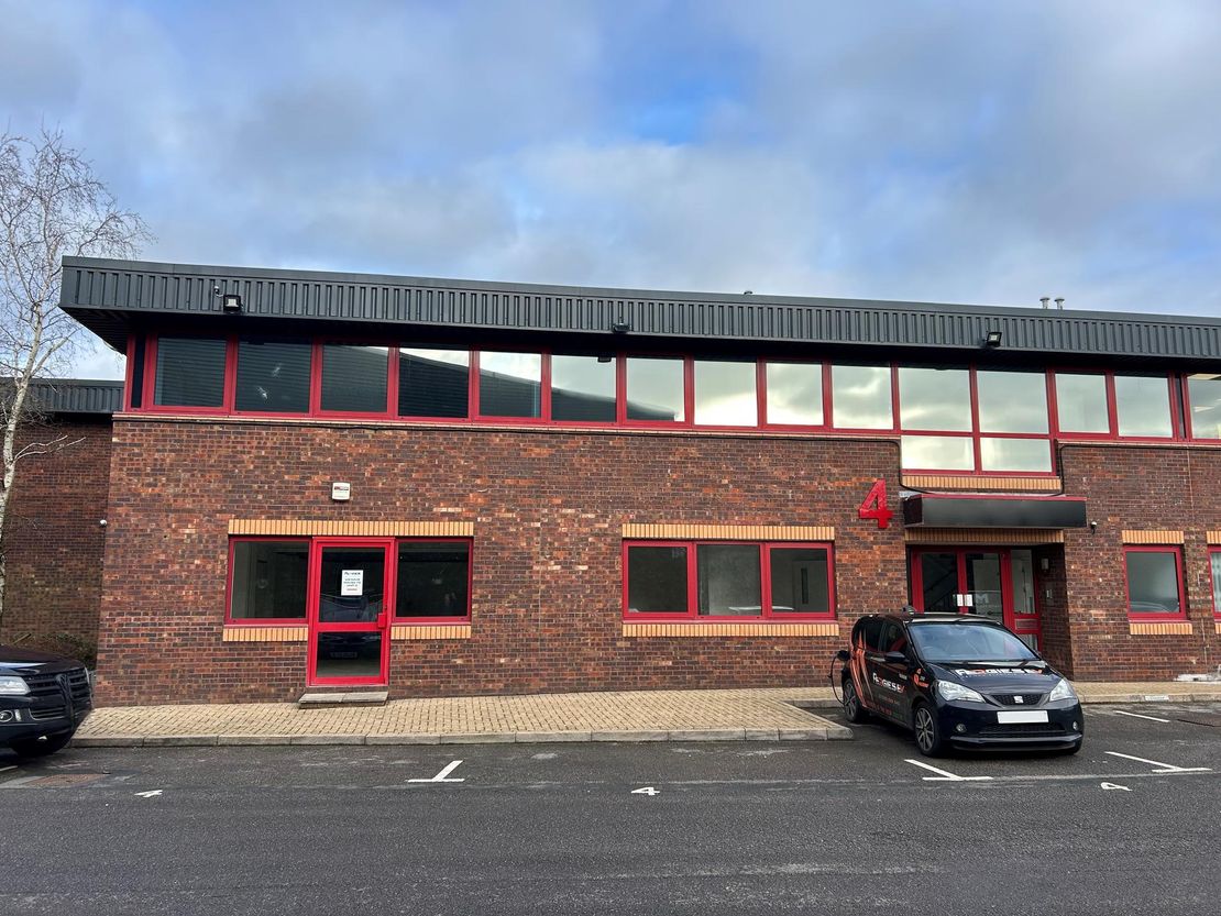 Unit 4 Pipers Court, Berkshire Drive, Thatcham, RG19 4ER