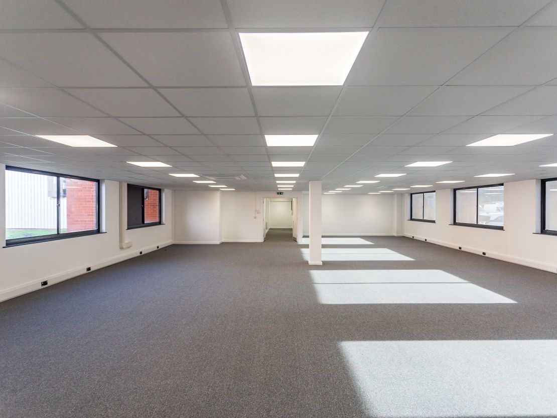 Unit D Kennetside Industrial Estate, Bone Lane, Newbury, RG14 5PX