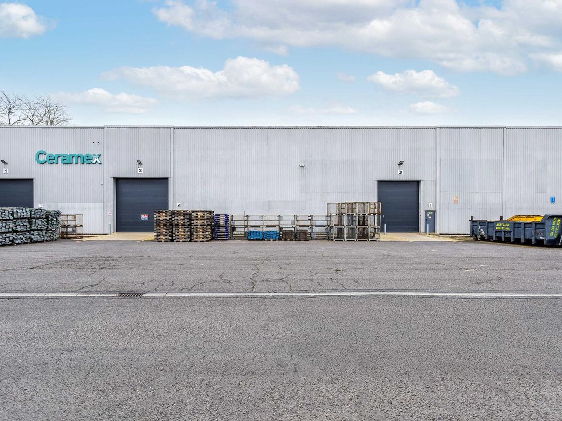 Unit 1 Acre Road, Reading, RG2 0RJ