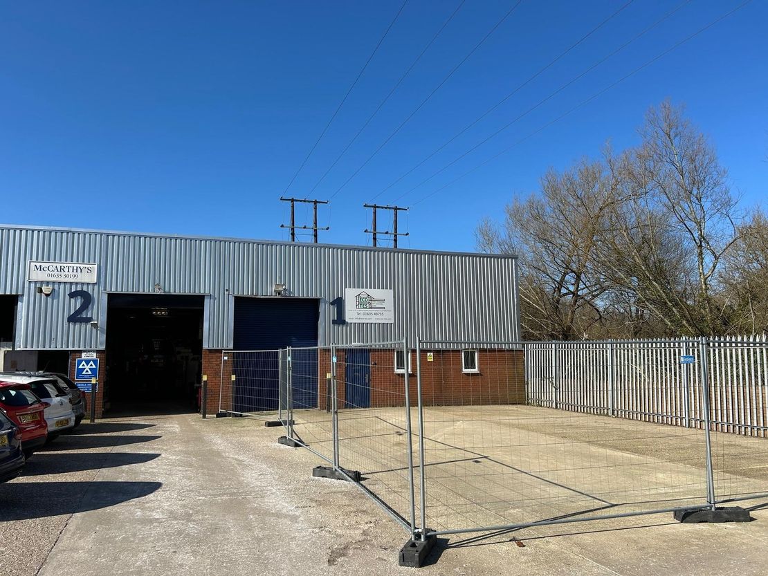 Unit 1 Brookway Trading Estate, Brookway, Newbury, RG14 5PE
