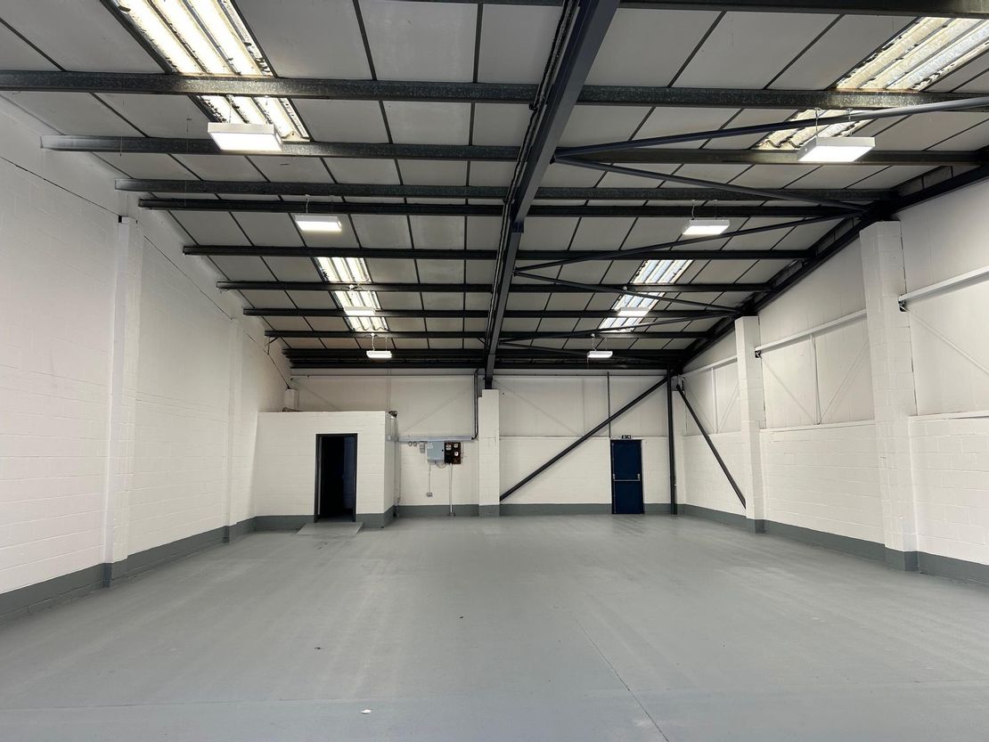 Unit 1 Brookway Trading Estate, Brookway, Newbury, RG14 5PE