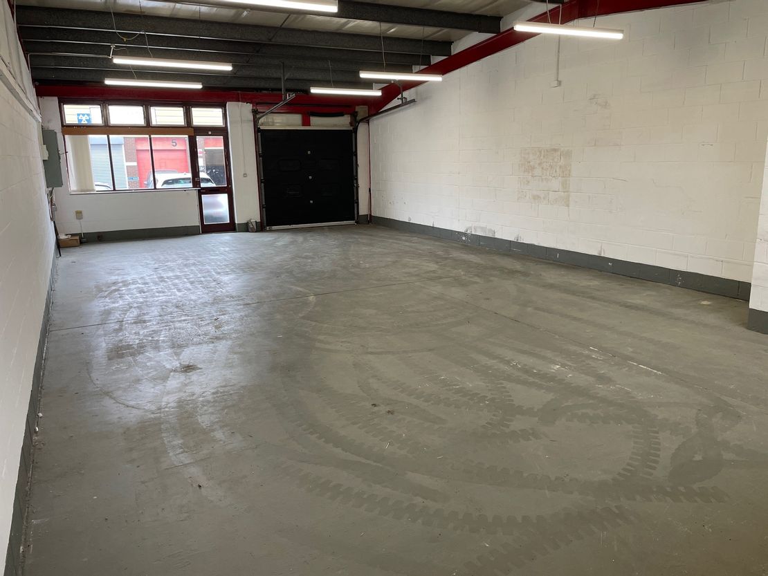 Units 10, 11 & 12 The Micro Centre, Gillette Way, Reading, RG2 0LR