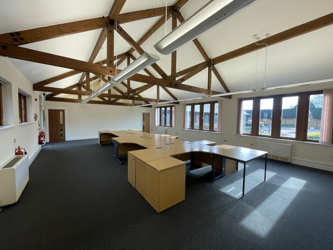 Unit 10 Diddenham Court, Lambwood Hill, Grazeley, Reading, RG7 1JQ