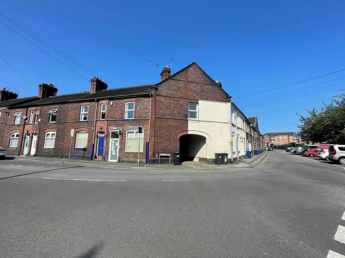 25-27 Well Street & 82 Garden Street, Newcastle, ST5 1BP