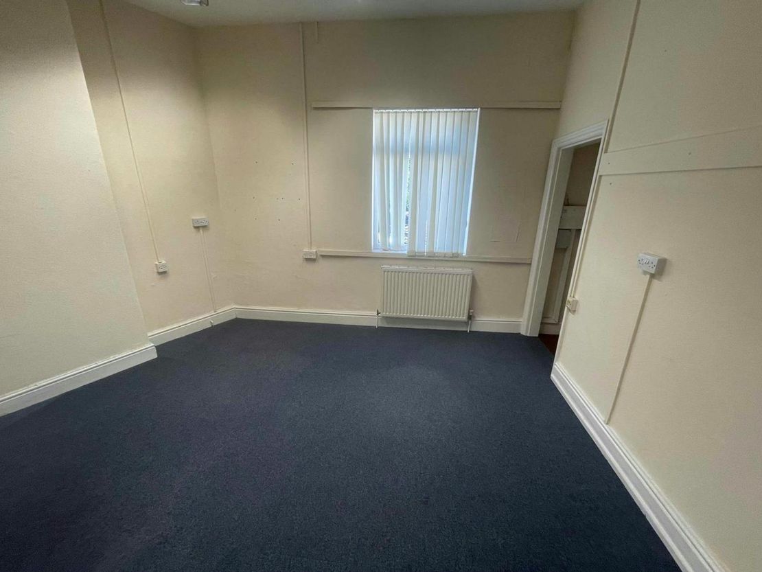 25-27 Well Street & 82 Garden Street, Newcastle, ST5 1BP