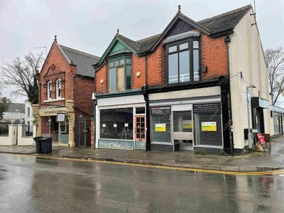 Property Image for 42 Merrial Street, Newcastle, ST5 2AW