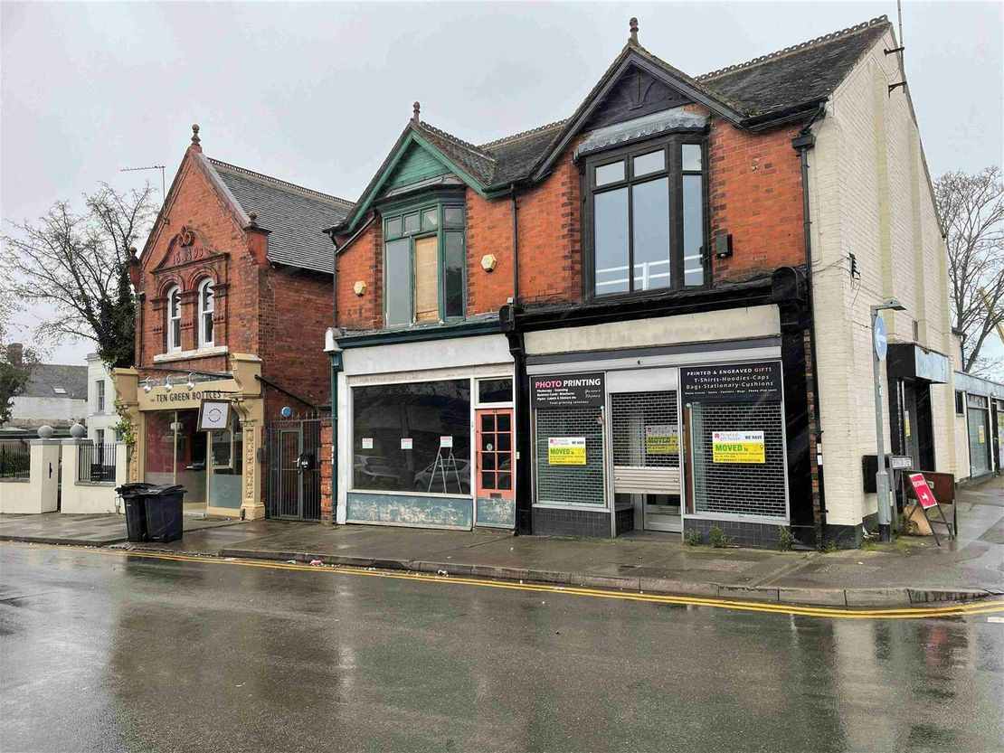 42 Merrial Street, Newcastle, ST5 2AW