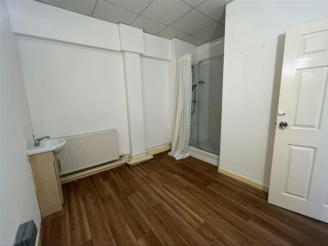 42 Town Road, Stoke-on-Trent, ST1 2JP