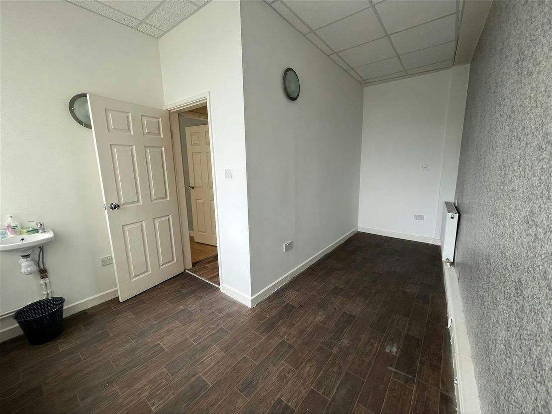 42 Town Road, Stoke-on-Trent, ST1 2JP