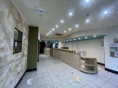 Property Image for 8 Tontine Square, Stoke-on-Trent, ST1 1NP
