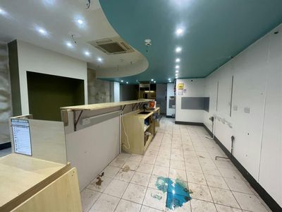 Property Image for 8 Tontine Square, Stoke-on-Trent, ST1 1NP