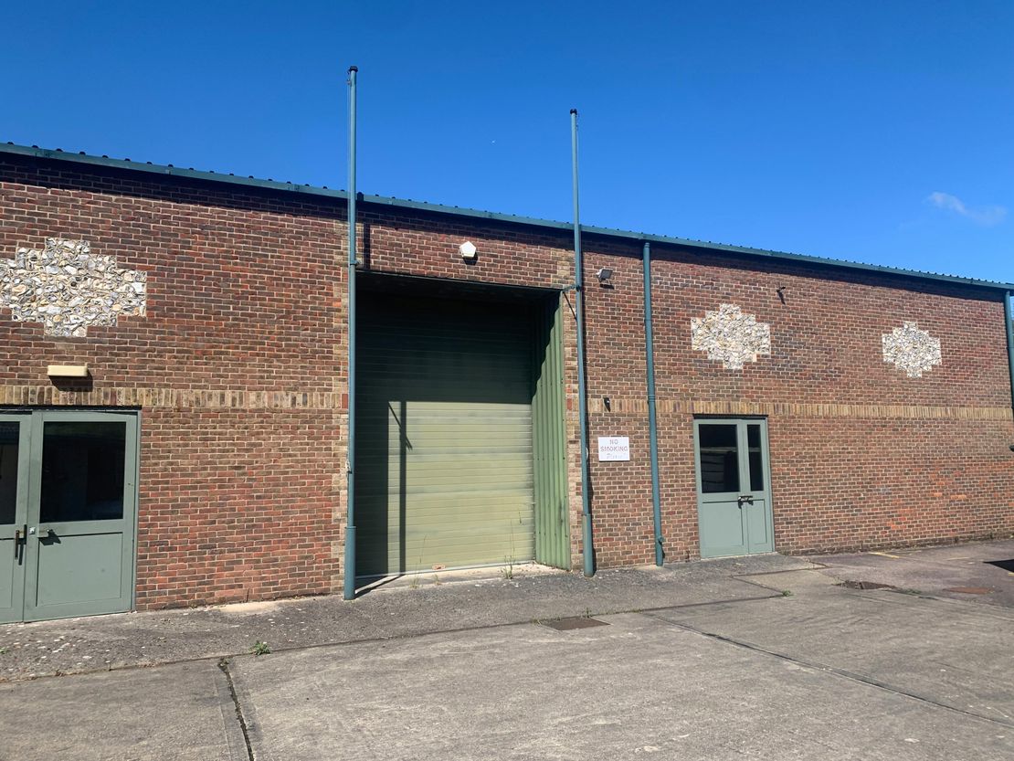 Soake Farm Yard, Soake Road, Waterlooville, PO7 6JA