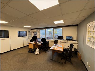 Property Image for Unit 9, Falcon Business Park, Meadow Lane, Loughborough, Leicestershire, LE11 1HL
