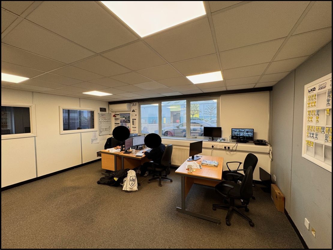 Unit 9, Falcon Business Park, Meadow Lane, Loughborough, Leicestershire, LE11 1HL