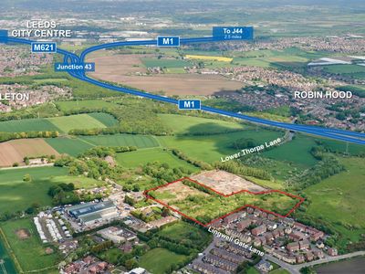 Property Image for Thorpe On The Hill, Lingwell Gate Lane, Wakefield, West Yorkshire, WF3 3BX