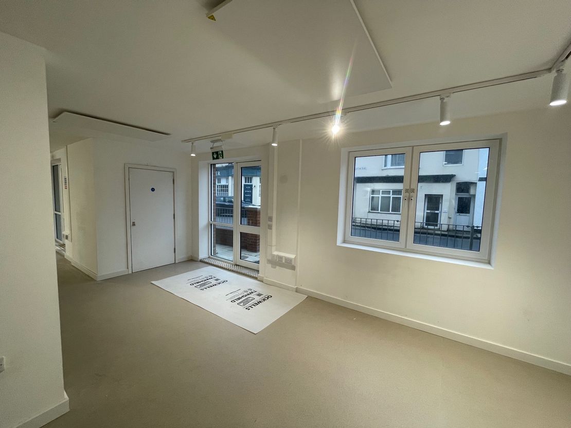 23 Clifton Road, Newhaven, East Sussex, BN9 0BA