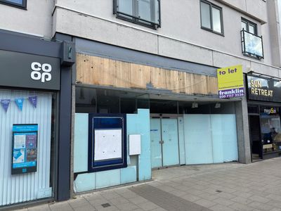 Property Image for 3 High Street, Walton on Thames, KT12 1EA