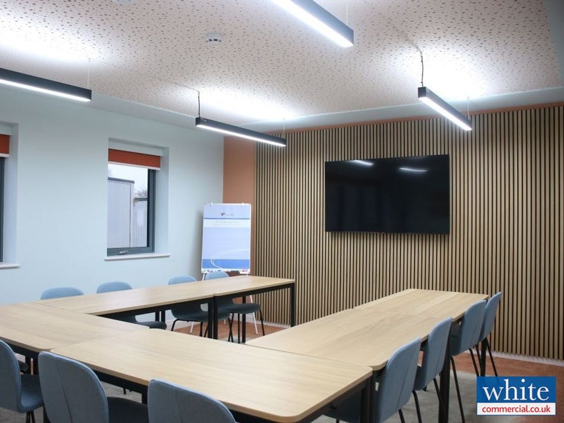 Tapper Spaces, Unit 1 The I O Centre, Banbury, OX16 3TA