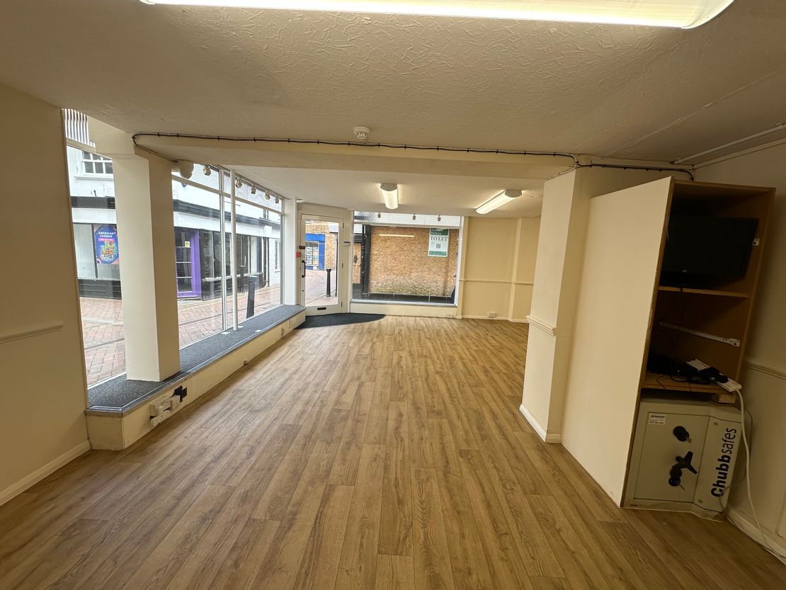 57 High Street, Ashford, TN24 8SG