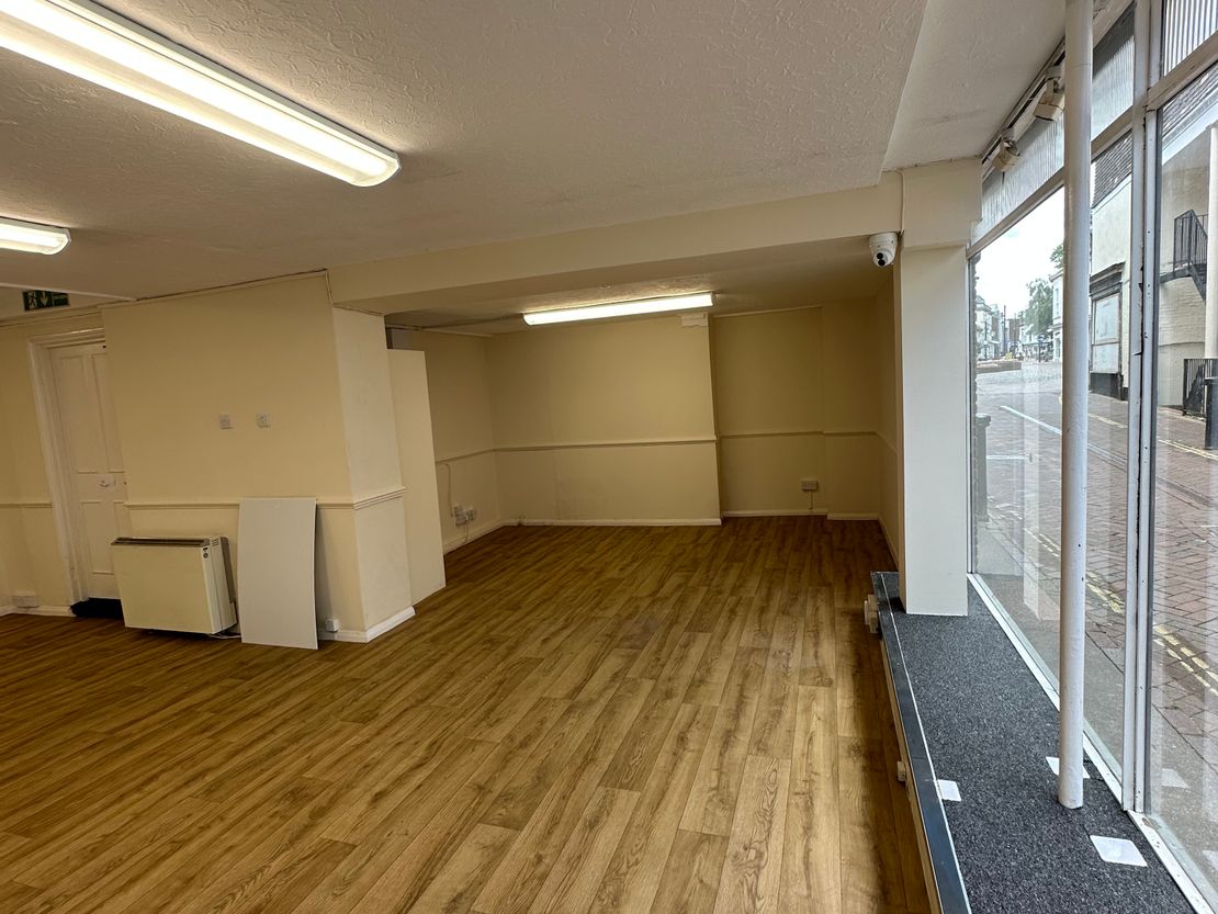 57 High Street, Ashford, TN24 8SG