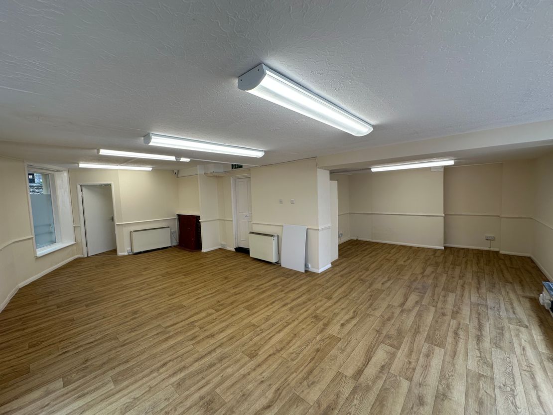 57 High Street, Ashford, TN24 8SG