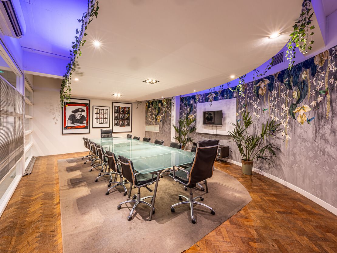 91 Peterborough Rd, London SW6 3BU