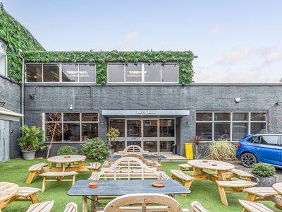 Property Image for 91 Peterborough Rd, London SW6 3BU
