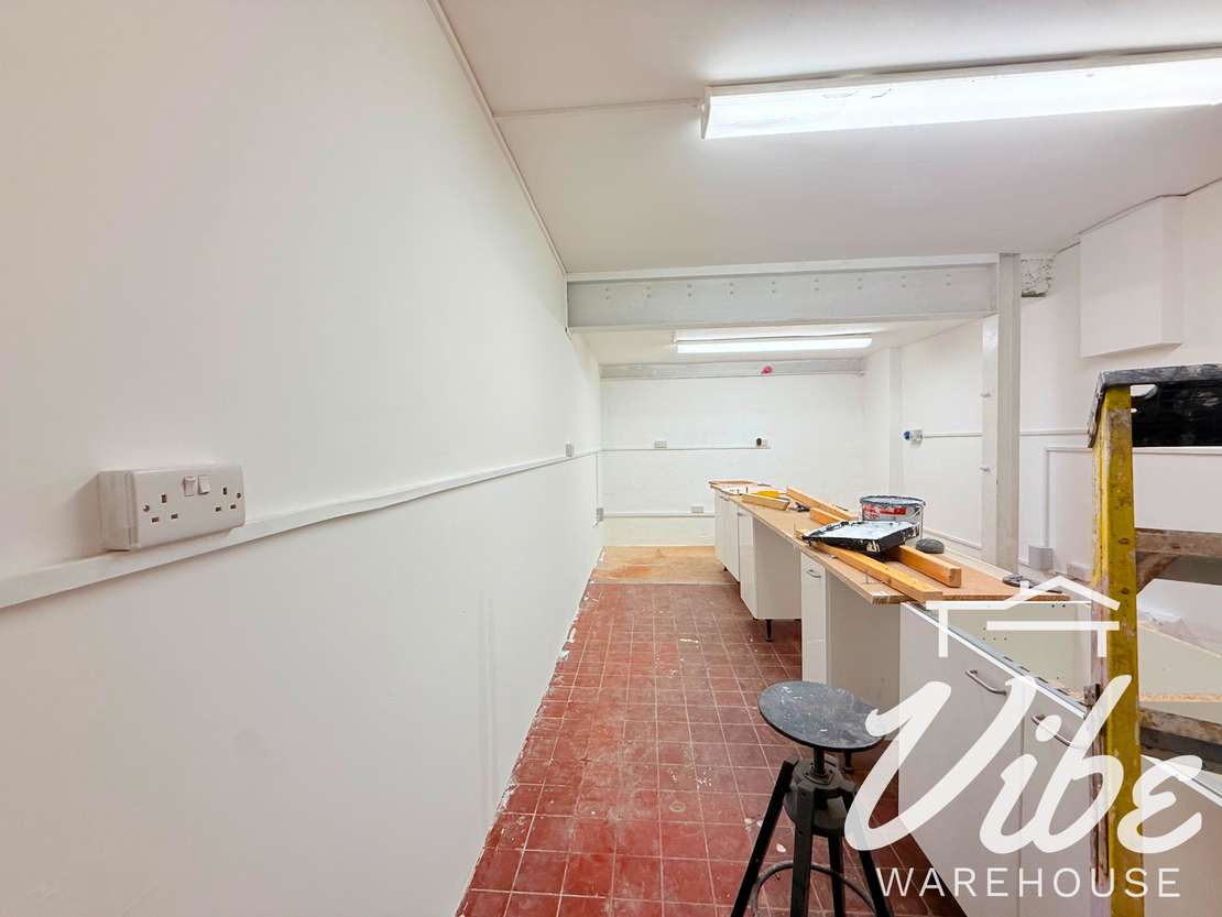 24 Crawley Rd, London N22 6AN