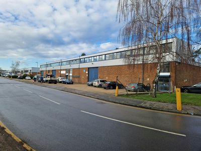 Property Image for 38 Eldon Way, Paddock Wood, TN12 6BE