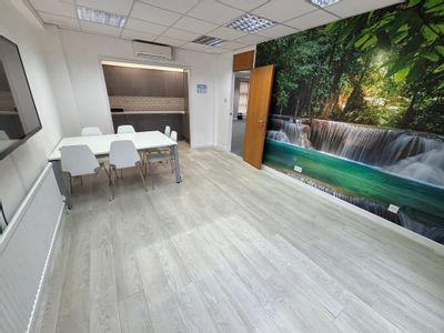Property Image for 20 King Street, Maidenhead, Berkshire, SL6 1EF