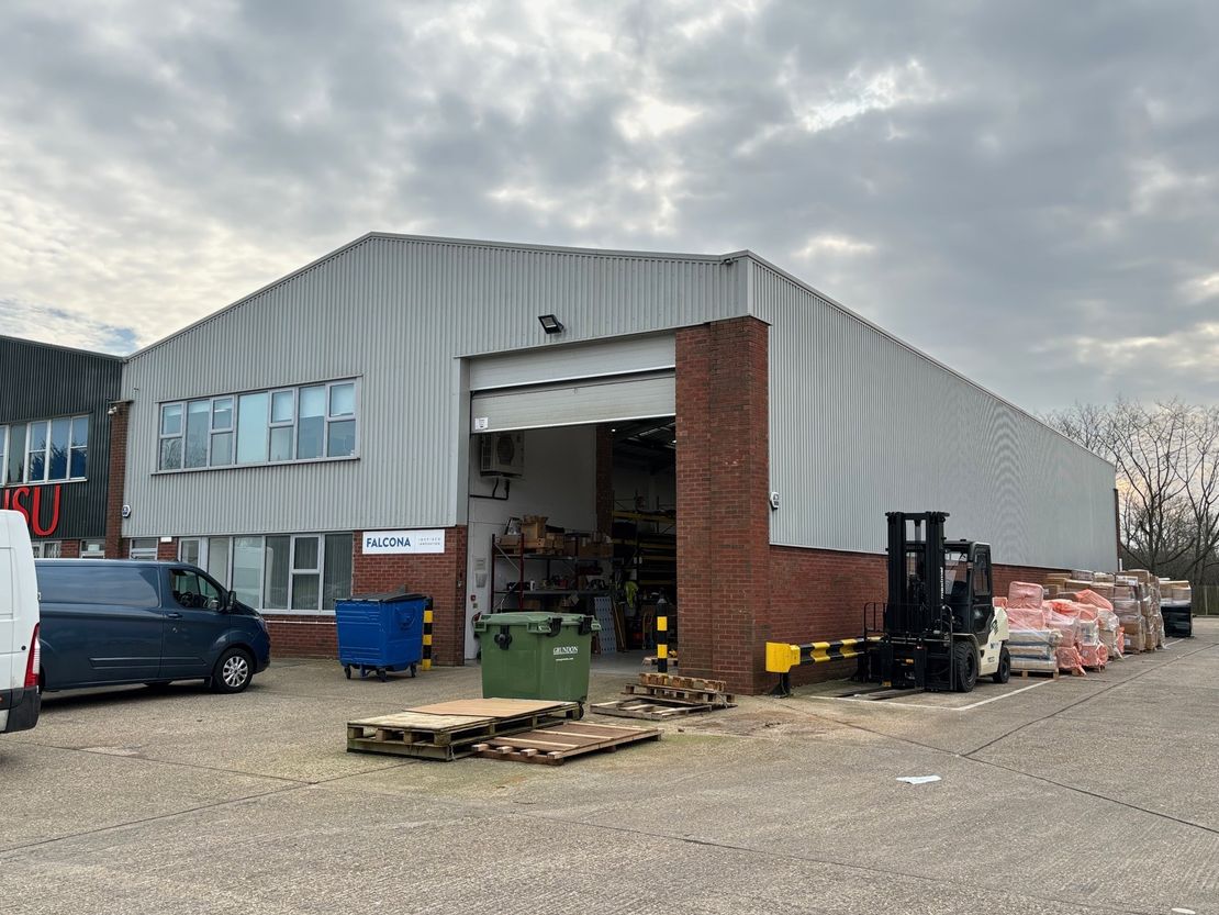 Unit 1 Priors Way Industrial Estate, Priors Way, Maidenhead, SL6 2HP