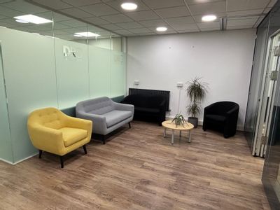 Property Image for 18a King Street, Maidenhead, Berkshire, SL6 1EF
